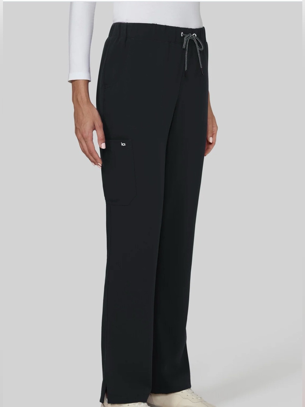 Women’s Black Drawstring Wide-Leg Scrub Pants